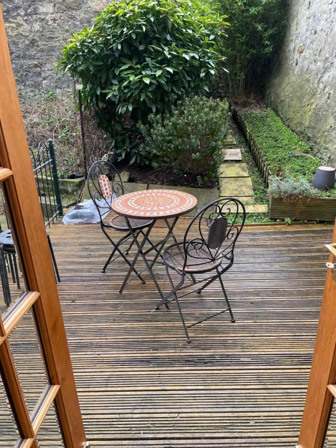 Fantastic Location 10 Mins To Princes Street- 15 To Royal Mile- Main Door-Patio Edinburgh Exterior photo
